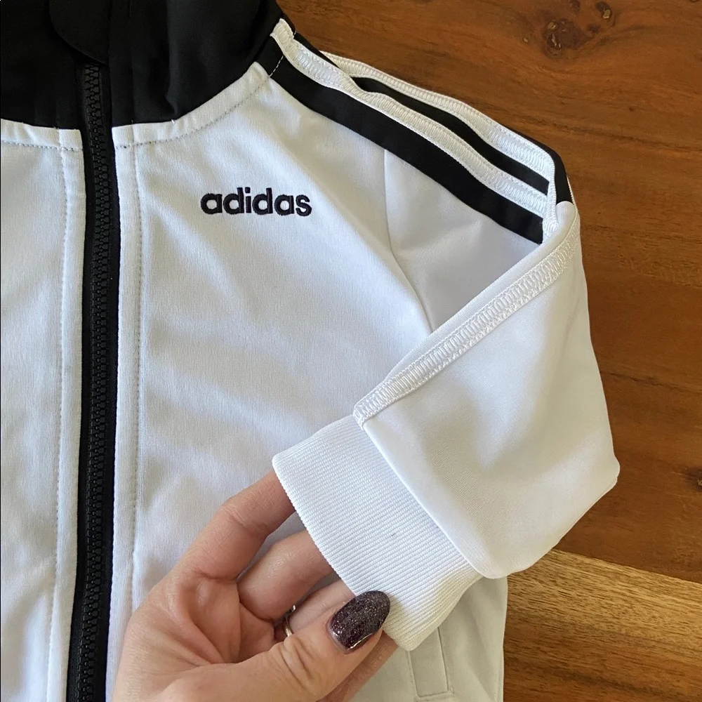 adidas baby zip up jacket white black track jacket athletic sporty toddler 6 mo